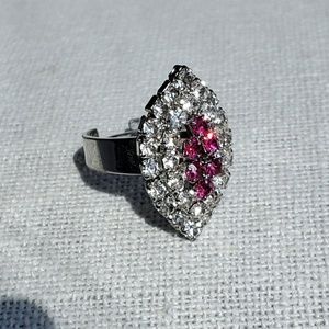 ❤️ Adjustable Ring Diamond Shape Fuchsia